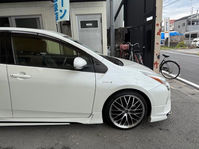 プリウス 　エアロ・社外ＡＷ・ＡＬＰＩＮＥナビ・地デジ・Ｂカメ・Ｂｌｕｅｔｏｏｔｈ・ＥＴＣ・ＬＥＤライト・シートヒーター・ウィンカーミラー・クルコン（18枚目）