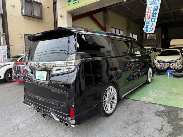 ヴェルファイア ３．５エグゼクティブラウンジＺ　モデリスタ・社外ＡＷ・ローダウン・ナビ・ＤＶＤ・Ｂｌｕｅｔｏｏｔｈ・Ｂカメ・ＥＴＣ・両側Ｐ・Ｐバックドア・エグゼクティブシート・シートエアコン・Ｗサンルーフ（12枚目）