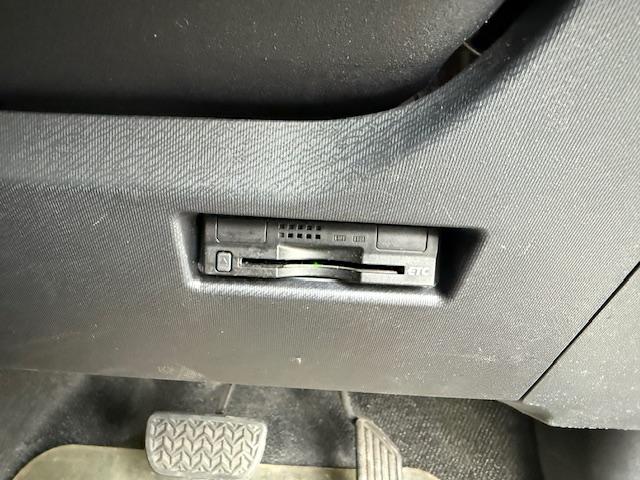 アクア Ｓ　ナビ・ＤＶＤ・地デジ・Ｂｌｕｅｔｏｏｔｈ・バックカメラ・ＥＴＣ・スマートキー・エンジンプッシュスタート・ウィンカーミラー（29枚目）