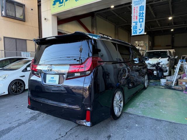 ヴェルファイア ２．５Ｚ　車高調・社外ＡＷ・ナビ・地デジ・Ｂｌｕｅｔｏｏｔｈ・バックカメラ・ＥＴＣ・両側Ｐスラ・後部モニター・オットマン・障害物センサー・ウィンカーミラー（12枚目）