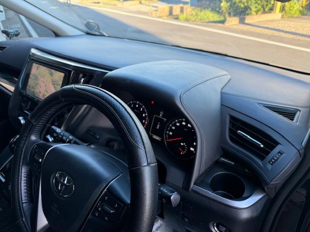 ヴェルファイア ２．５Ｚ　車高調・社外ＡＷ・ナビ・地デジ・Ｂｌｕｅｔｏｏｔｈ・バックカメラ・ＥＴＣ・両側Ｐスラ・後部モニター・オットマン・障害物センサー・ウィンカーミラー（22枚目）