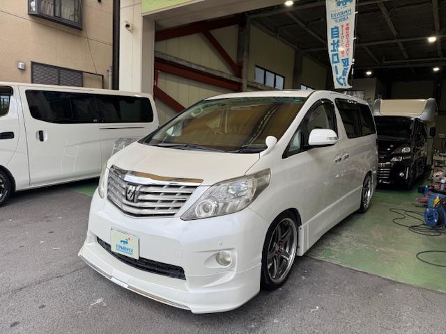 アルファード ２４０Ｓ　プライムセレクションＩＩ　車高調社外ＡＷナビ地デジＢカメＥＴＣＢｌｕｅｔｏｏｔｈ両側Ｐ後部モニタークルコンオットマンＬＥＤライトフォグサンルーフウィンカーミラースマートキー（8枚目）