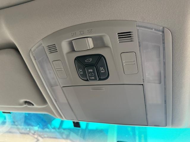 アルファード ２４０Ｓ　プライムセレクションＩＩ　車高調社外ＡＷナビ地デジＢカメＥＴＣＢｌｕｅｔｏｏｔｈ両側Ｐ後部モニタークルコンオットマンＬＥＤライトフォグサンルーフウィンカーミラースマートキー（30枚目）