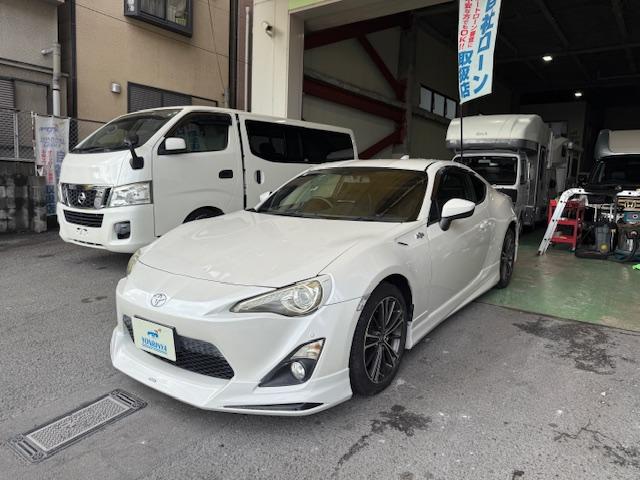 ８６ ＧＴリミテッド　モデリスタエアロナビＤＶＤ地デジＢｌｕｅｔｏｏｔｈシートヒーターＥＴＣＵＳＢパドルシフトＨＩＤライトフォグスマートキー電格納ミラー（8枚目）