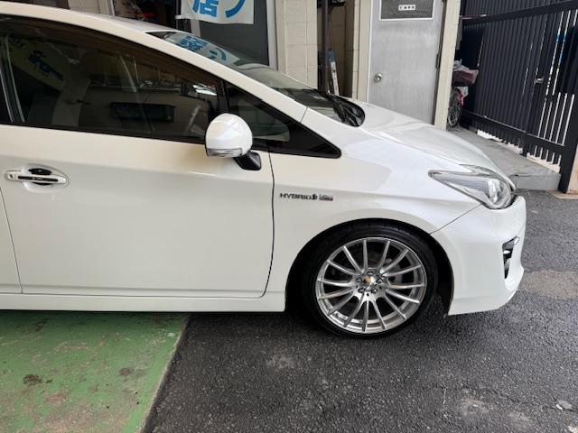 プリウス Ｓツーリングセレクション・Ｇ’ｓ　社外ＡＷナビＤＶＤ地デジＢｌｕｅｔｏｏｔｈバックカメラＥＴＣＬＥＤライトフォグスマートキー（18枚目）