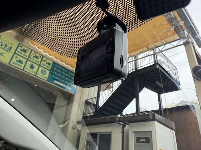 プリウス Ｓツーリングセレクション・Ｇ’ｓ　社外ＡＷナビＤＶＤ地デジＢｌｕｅｔｏｏｔｈバックカメラＥＴＣＬＥＤライトフォグスマートキー（28枚目）