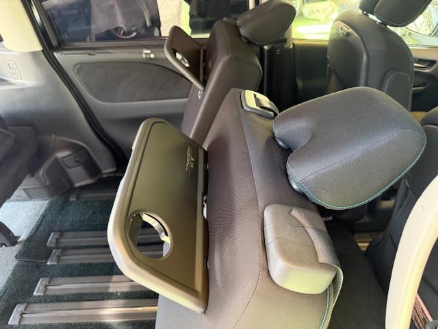 セレナ ライダー プロパイロットエディション 純正ナビ地デジBカメBluetoothETC両側PスラプロパイロットUSB接続テーブルサンシェードクルコン運転支援障害物センサー純正AWワンオーナー(42枚目)