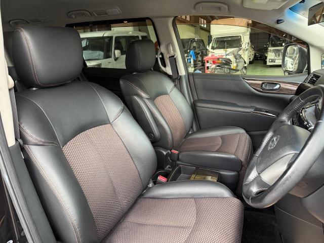 エルグランド ２５０ハイウェイスター　エアロ車高調社外ＡＷナビ地デジバックカメラパワースライドドアサンシェードオットマンＥＴＣインテリキーフォグ（20枚目）