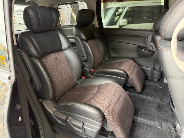 エルグランド ２５０ハイウェイスター　エアロ車高調社外ＡＷナビ地デジバックカメラパワースライドドアサンシェードオットマンＥＴＣインテリキーフォグ（37枚目）