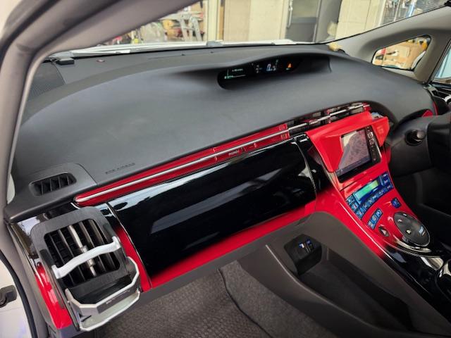 プリウス Ｓ　社外ＡＷ社外ナビＤＶＤ地デジＢｌｕｅｔｏｏｔｈＥＴＣバックカメラ革調シートガラスルーフソーラークルコンデジタルインナーミラー（21枚目）