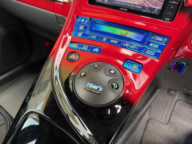 プリウス Ｓ　社外ＡＷ社外ナビＤＶＤ地デジＢｌｕｅｔｏｏｔｈＥＴＣバックカメラ革調シートガラスルーフソーラークルコンデジタルインナーミラー（25枚目）