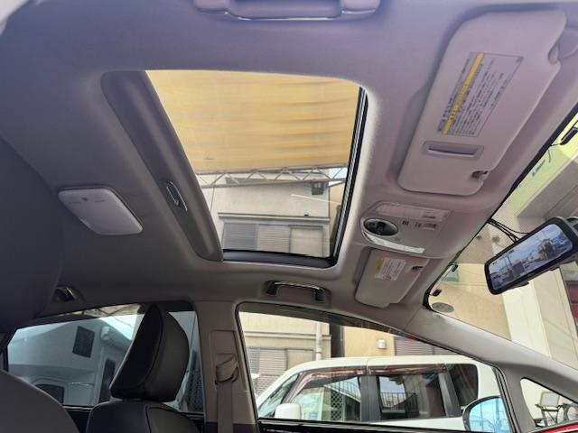 プリウス Ｓ　社外ＡＷ社外ナビＤＶＤ地デジＢｌｕｅｔｏｏｔｈＥＴＣバックカメラ革調シートガラスルーフソーラークルコンデジタルインナーミラー（33枚目）