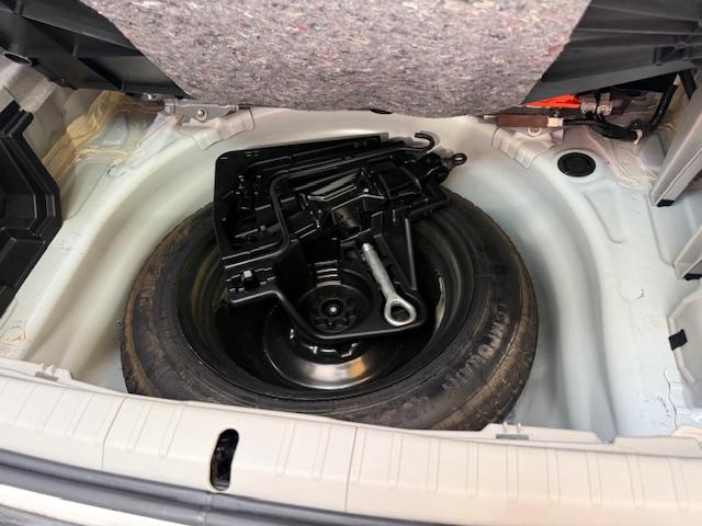 プリウス Ｓ　社外ＡＷ社外ナビＤＶＤ地デジＢｌｕｅｔｏｏｔｈＥＴＣバックカメラ革調シートガラスルーフソーラークルコンデジタルインナーミラー（45枚目）