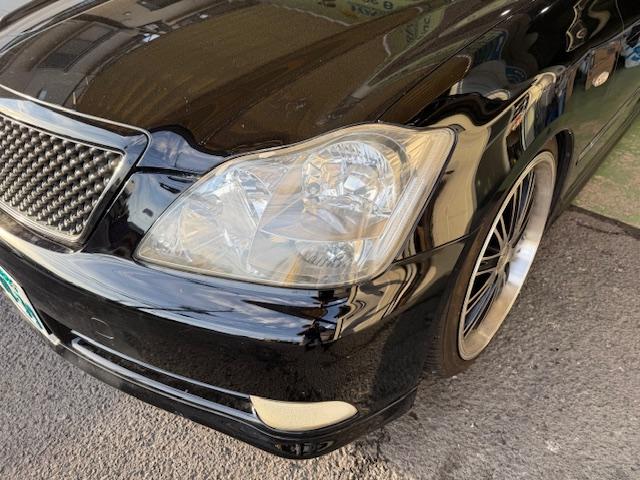 クラウン アスリート　プレミアム５０ｔｈエディション　社外ＡＷ車高調ナビバックカメラ黒革サンルーフＥＴＣシートエアコンパワーシートクルコンフォグスマートキー（40枚目）