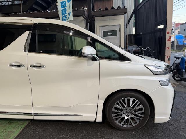 ヴェルファイア 2.5Z Gエディション モデリスタエアロ純正ナビDVD地デジバックカメラBluetoothETC両側PスラPバックドアオットマン後部モニター純正AWフォグ(18枚目)