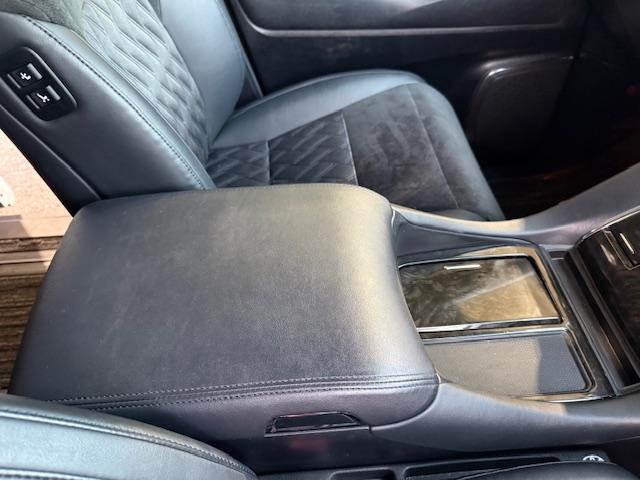 ヴェルファイア 2.5Z Gエディション モデリスタエアロ純正ナビDVD地デジバックカメラBluetoothETC両側PスラPバックドアオットマン後部モニター純正AWフォグ(30枚目)