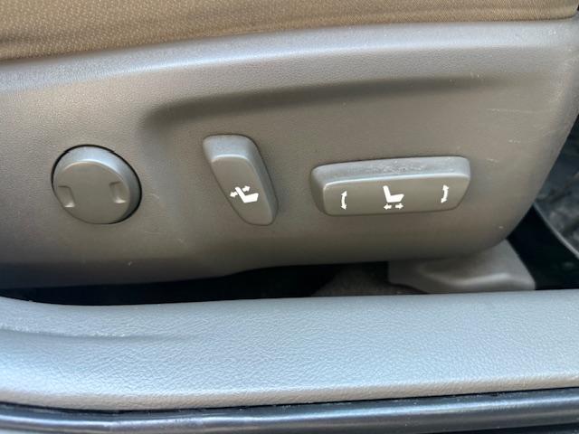 マークX 250G リラックスセレクション 社外AW車高調純正ナビDVD地デジバックカメラBluetooth社外マフラースマートキーパワーシートフォグライト(30枚目)