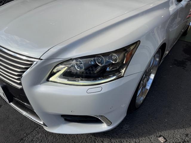 LS LS460 バージョンC Iパッケージ 社外21AW黒革サンルーフパワートランクハンドルヒーターシートエアコンエアサスコントローラーBSMAHSPCSソナーデェイライト(45枚目)