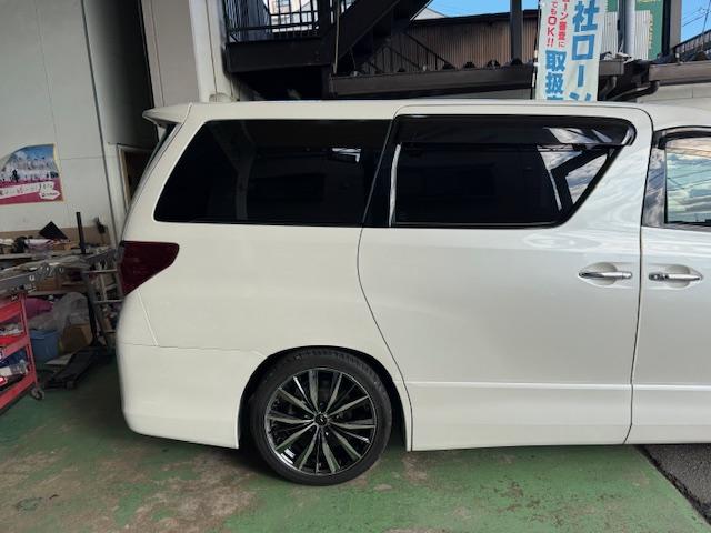 アルファード 240S ローダウン社外AWナビTVDVDバックカメラBluetoothETC両側パワスラ革調シートクルコンオットマンドラレコウィンカーミラー(17枚目)