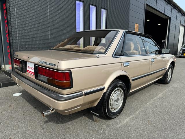 日産 ブルーバード