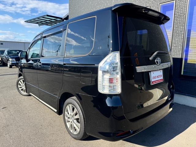 ヴォクシー ZS 煌II 後期モデル 両側パワースライドドア ハーフレザーシート プッシュスタート HDDナビ フルセグTV ETC バックカメラ 12か月走行距離無制限故障保証(7枚目)