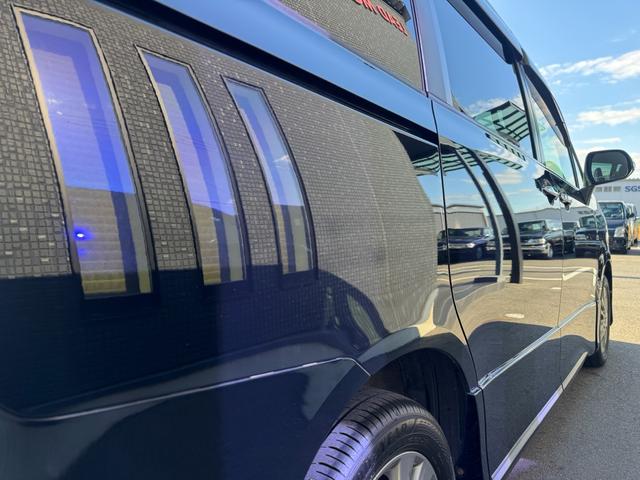 ヴォクシー ZS 煌II 後期モデル 両側パワースライドドア ハーフレザーシート プッシュスタート HDDナビ フルセグTV ETC バックカメラ 12か月走行距離無制限故障保証(16枚目)