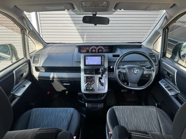 ヴォクシー ZS 煌II 後期モデル 両側パワースライドドア ハーフレザーシート プッシュスタート HDDナビ フルセグTV ETC バックカメラ 12か月走行距離無制限故障保証(21枚目)