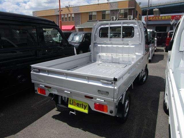 KCエアコン・パワステ 3方開 4WD 届出済未使用車(20枚目)
