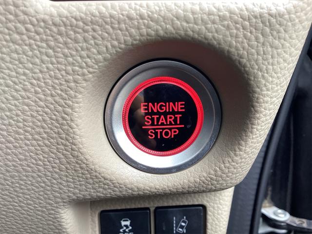 Ｎ－ＢＯＸ Ｇ・Ｌホンダセンシング　ＥＴＣ　バックカメラ　両側スライド・片側電動　クリアランスソナー　オートクルーズコントロール　レーンアシスト　衝突被害軽減システム　オートライト　スマートキー　アイドリングストップ　ベンチシート（8枚目）