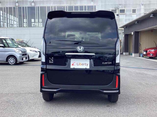 Ｎ－ＢＯＸカスタム ベースグレード　バックカメラ　両側スライド・片側電動　クリアランスソナー　オートクルーズコントロール　レーンアシスト　オートライト　スマートキー　アイドリングストップ　電動格納ミラー　シートヒーター　ベンチシート（19枚目）