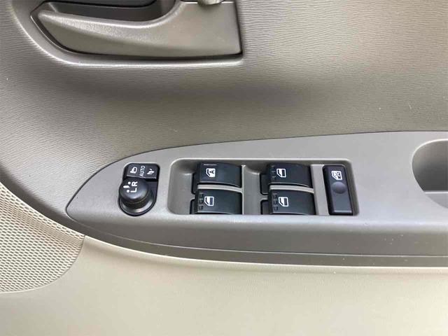 タント ＸリミテッドＳＡＩＩＩ　全周囲カメラ　両側電動スライドドア　ナビ　クリアランスソナー　衝突被害軽減システム　オートマチックハイビーム　オートライト　スマートキー　アイドリングストップ　電動格納ミラー　シートヒーター（11枚目）