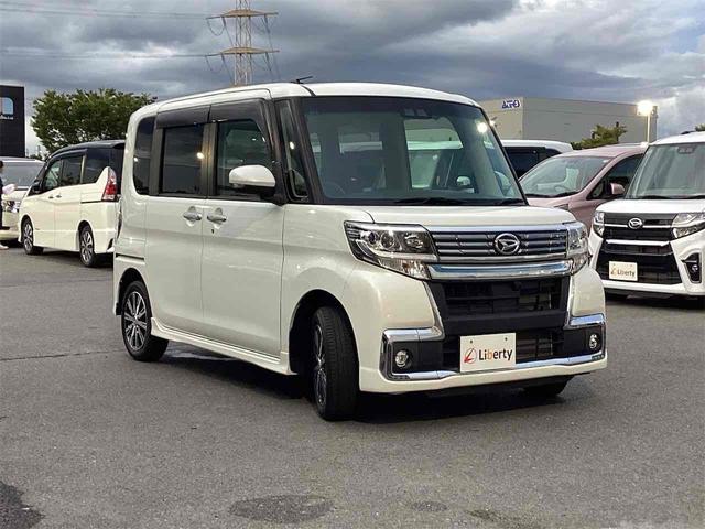 タント カスタムＸ　トップエディションＶＳ　ＳＡＩＩＩ　ドライブレコーダー　ＥＴＣ　全周囲カメラ　両側電動スライドドア　クリアランスソナー　衝突被害軽減システム　オートマチックハイビーム　オートライト　スマートキー　アイドリングストップ　電動格納ミラー（17枚目）