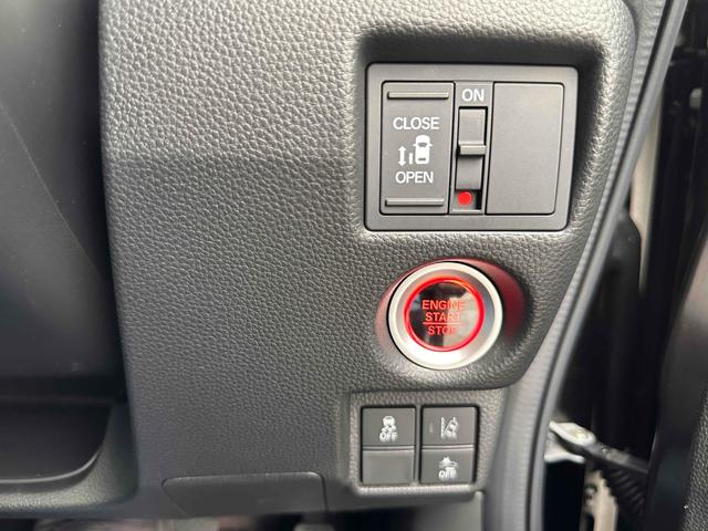 Ｎ－ＢＯＸカスタム Ｇ・Ｌホンダセンシング　ＥＴＣ　バックカメラ　両側スライド・片側電動　ナビ　ＴＶ　オートクルーズコントロール　レーンアシスト　衝突被害軽減システム　オートライト　スマートキー　電動格納ミラー　シートヒーター　ベンチシート（13枚目）