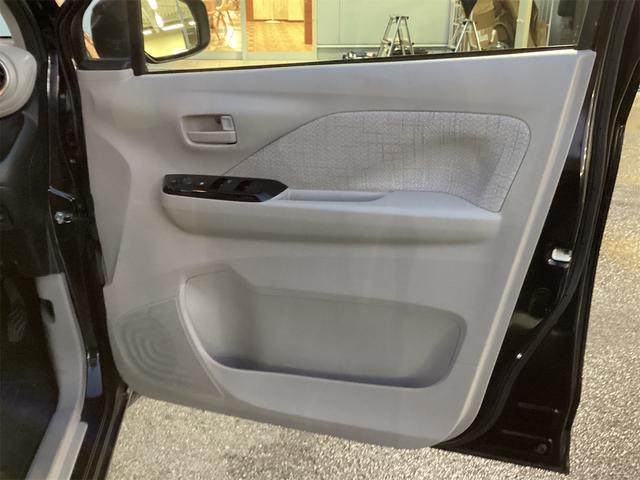 デイズ Ｘ　ＥＴＣ　全周囲カメラ　ナビ　ＴＶ　クリアランスソナー　オートライト　スマートキー　ベンチシート　ＣＶＴ　ＣＤ　ＤＶＤ再生　ＵＳＢ　ミュージックプレイヤー接続可　Ｂｌｕｅｔｏｏｔｈ　アルミホイール（12枚目）