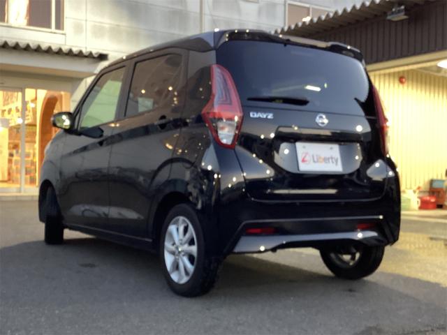 デイズ Ｘ　ＥＴＣ　全周囲カメラ　ナビ　ＴＶ　クリアランスソナー　オートライト　スマートキー　ベンチシート　ＣＶＴ　ＣＤ　ＤＶＤ再生　ＵＳＢ　ミュージックプレイヤー接続可　Ｂｌｕｅｔｏｏｔｈ　アルミホイール（20枚目）