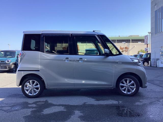 デイズルークス Ｘ　Ｖセレクション　バックカメラ　両側電動スライドドア　衝突被害軽減システム　スマートキー　アイドリングストップ　電動格納ミラー　ベンチシート　ＣＶＴ　ＥＳＣ　ＣＤ　ミュージックプレイヤー接続可　アルミホイール　エアコン（17枚目）