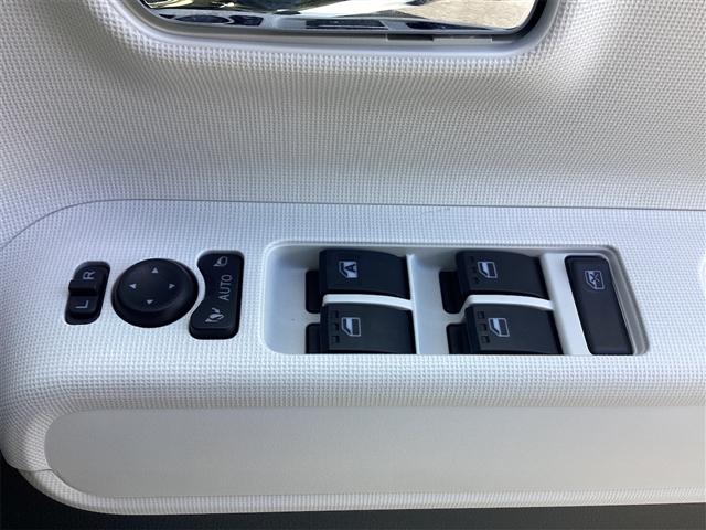 ダイハツ ムーヴキャンバス 11枚目