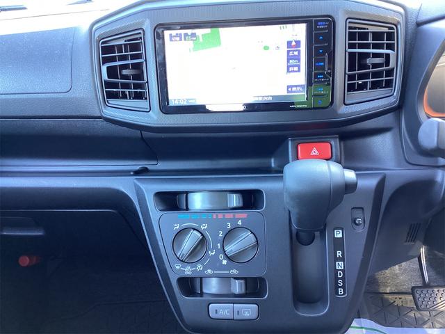 ダイハツ ミライース 11枚目