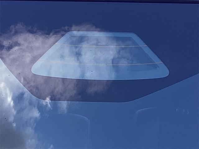 スペーシアカスタム ハイブリッドＸＳターボ　ＥＴＣ　全周囲カメラ　両側電動スライドドア　ナビ　ＴＶ　オートクルーズコントロール　レーンアシスト　オートライト　スマートキー　電動格納ミラー　シートヒーター　ベンチシート　ＣＶＴ　Ｂｌｕｅｔｏｏｔｈ（35枚目）