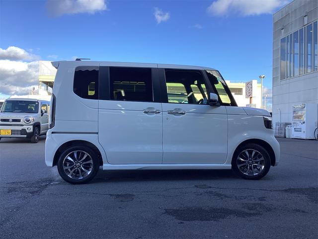 Ｎ－ＢＯＸカスタム ベースグレード　バックカメラ　両側スライド・片側電動　クリアランスソナー　オートクルーズコントロール　レーンアシスト　オートライト　スマートキー　アイドリングストップ　電動格納ミラー　ベンチシート　ＣＶＴ　ＥＳＣ（14枚目）