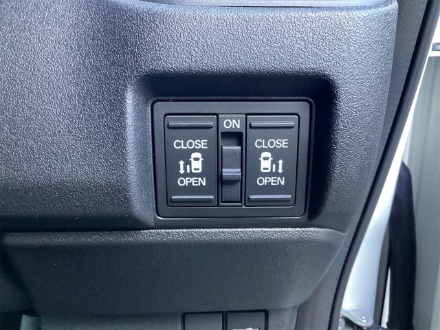 Ｎ－ＢＯＸカスタム ベースグレード　バックカメラ　両側電動スライドドア　オートクルーズコントロール　オートライト　スマートキー　アイドリングストップ　電動格納ミラー　ＣＶＴ　ＡＢＳ　ＥＳＣ　アルミホイール　エアコン　パワーステアリング（13枚目）