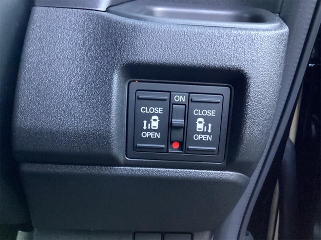Ｎ－ＢＯＸカスタム ベースグレード　バックカメラ　両側電動スライドドア　クリアランスソナー　オートクルーズコントロール　オートライト　スマートキー　アイドリングストップ　電動格納ミラー　シートヒーター　ベンチシート　ＣＶＴ（15枚目）