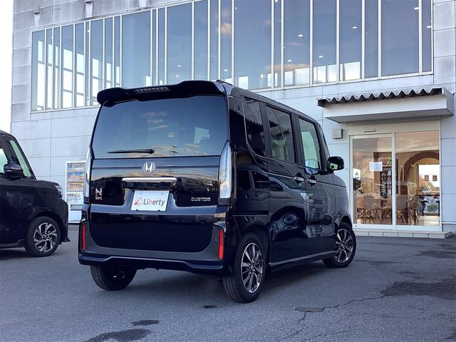 Ｎ－ＢＯＸカスタム ベースグレード　バックカメラ　両側電動スライドドア　クリアランスソナー　オートクルーズコントロール　オートライト　スマートキー　アイドリングストップ　電動格納ミラー　シートヒーター　ベンチシート　ＣＶＴ（21枚目）