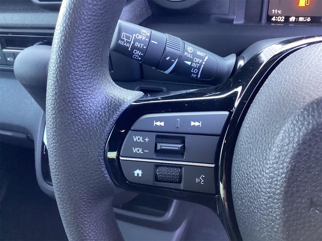 Ｎ－ＢＯＸカスタム ベースグレード　バックカメラ　両側スライド・片側電動　クリアランスソナー　オートクルーズコントロール　レーンアシスト　オートライト　スマートキー　アイドリングストップ　シートヒーター　ベンチシート　ＣＶＴ　ＥＳＣ（10枚目）