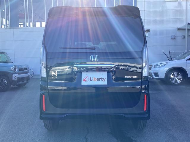 Ｎ－ＢＯＸカスタム ベースグレード　バックカメラ　両側スライド・片側電動　クリアランスソナー　オートクルーズコントロール　レーンアシスト　オートライト　スマートキー　アイドリングストップ　シートヒーター　ベンチシート　ＣＶＴ　ＥＳＣ（19枚目）