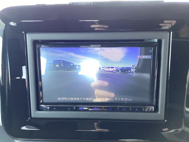 ワゴンＲスマイル ハイブリッドＳ　２トーンルーフパッケージ装着車　ＥＴＣ　バックカメラ　両側電動スライドドア　ナビ　ＴＶ　クリアランスソナー　レーンアシスト　衝突被害軽減システム　オートライト　スマートキー　アイドリングストップ　シートヒーター　ベンチシート　ＣＶＴ（6枚目）