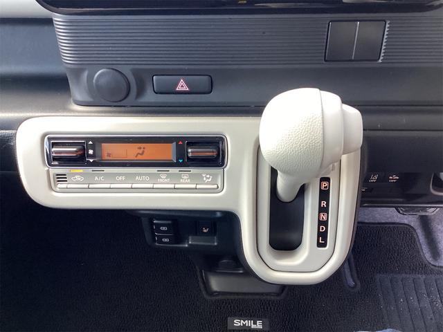 ワゴンＲスマイル ハイブリッドＳ　２トーンルーフパッケージ装着車　ＥＴＣ　バックカメラ　両側電動スライドドア　ナビ　ＴＶ　クリアランスソナー　レーンアシスト　衝突被害軽減システム　オートライト　スマートキー　アイドリングストップ　シートヒーター　ベンチシート　ＣＶＴ（10枚目）