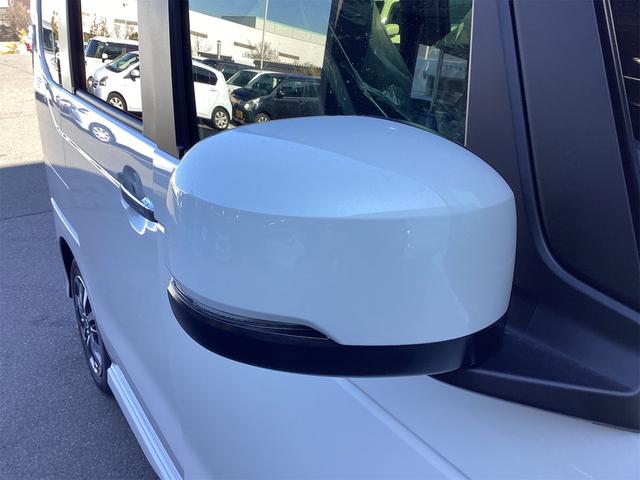 Ｎ－ＢＯＸカスタム ベースグレード　バックカメラ　両側スライド・片側電動　オートクルーズコントロール　衝突被害軽減システム　オートライト　スマートキー　アイドリングストップ　電動格納ミラー　ベンチシート　ＣＶＴ　ＡＢＳ　ＥＳＣ（25枚目）