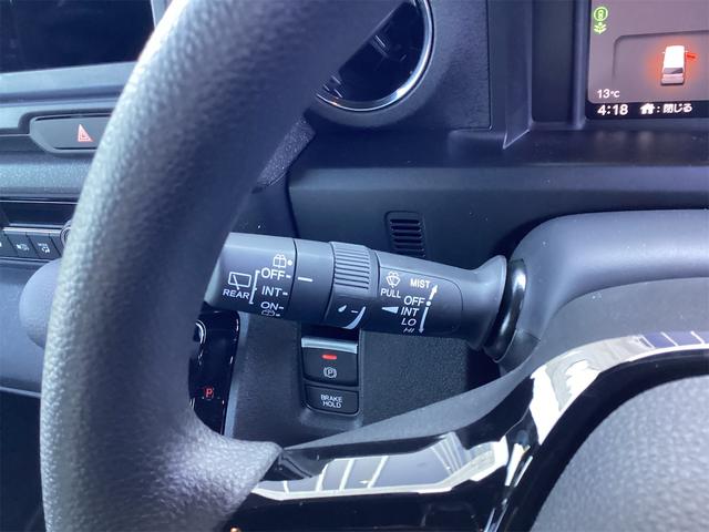 Ｎ－ＢＯＸカスタム ベースグレード　バックカメラ　両側スライド・片側電動　オートクルーズコントロール　衝突被害軽減システム　オートライト　スマートキー　アイドリングストップ　電動格納ミラー　ベンチシート　ＣＶＴ　ＡＢＳ　ＥＳＣ（30枚目）