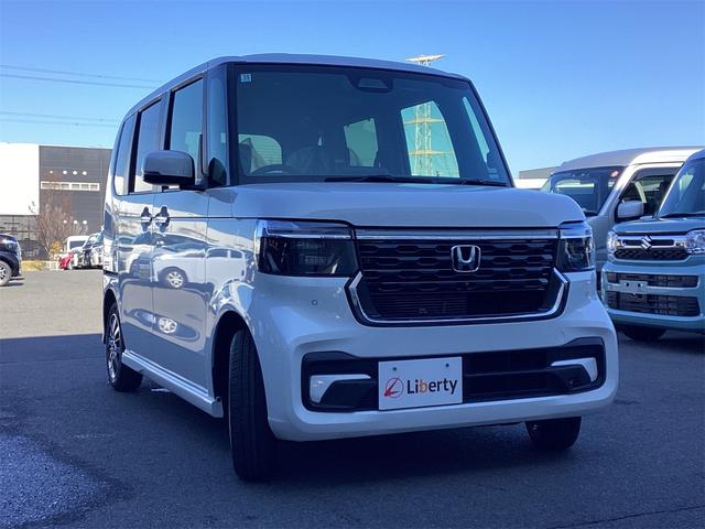 Ｎ－ＢＯＸカスタム ベースグレード　バックカメラ　両側スライド・片側電動　クリアランスソナー　オートクルーズコントロール　レーンアシスト　オートライト　スマートキー　アイドリングストップ　電動格納ミラー　シートヒーター　ベンチシート（16枚目）